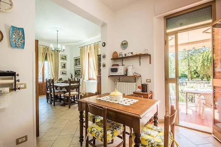 Maria Holiday Homes La Pineta Di シナルンガ 0*,  イタリア