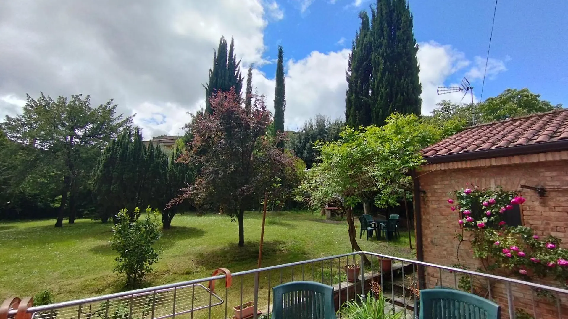Maria Holiday Homes La Pineta Di Sinalunga Guest house